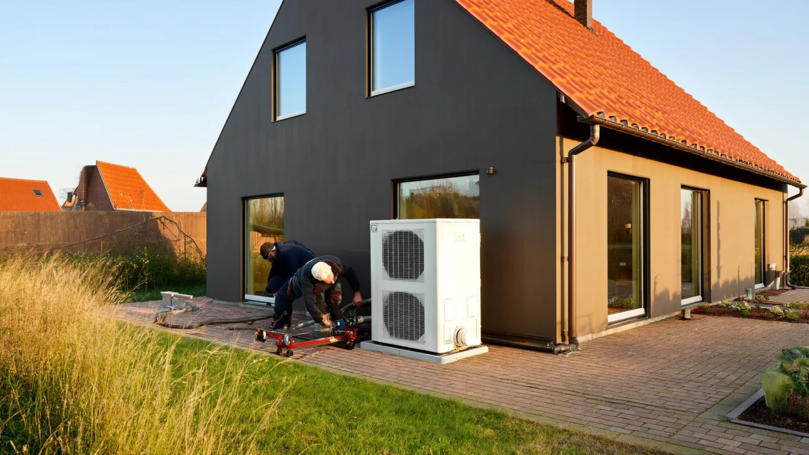 Warmtepomp tweede radiatorkring kosten & aanpak 2026